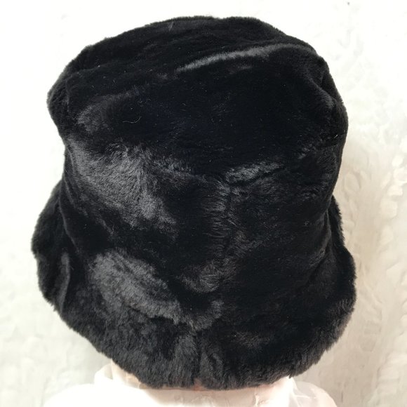 Faux fur bucket Flip Brim Hat - Picture 4 of 5